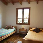 Petrel 度假居 波连斯萨