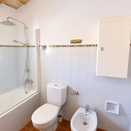 Holiday home Petrel